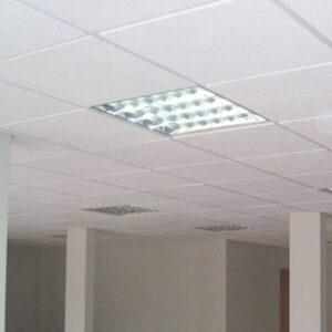 Cielos falsos de plastoformo